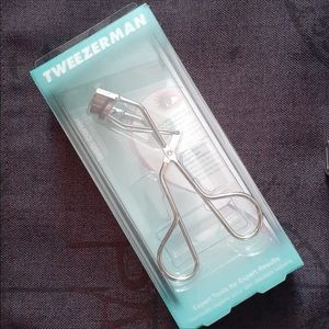 Tweezerman Lash Curler NIB